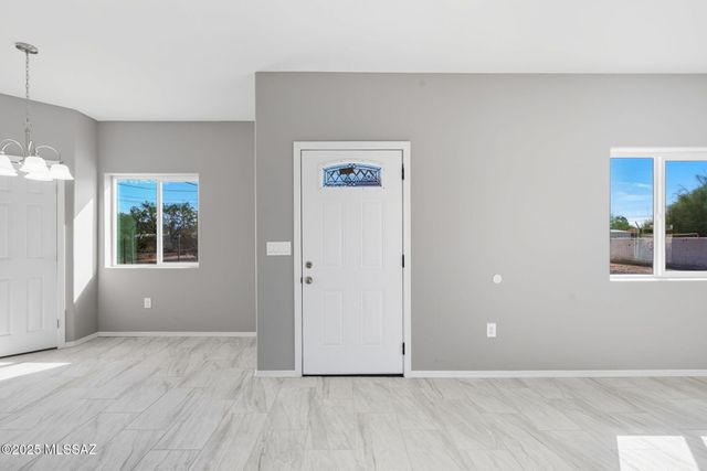 5627 E 29th Street, Tucson, AZ 85711