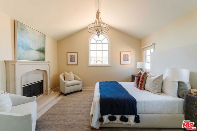 16799 Monte Hermoso Drive, Pacific Palisades (los Angeles), CA 90272