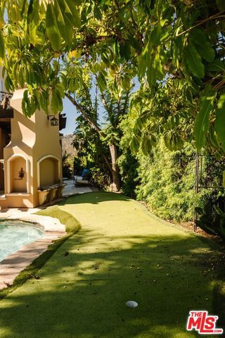 16799 Monte Hermoso Drive, Pacific Palisades (los Angeles), CA 90272