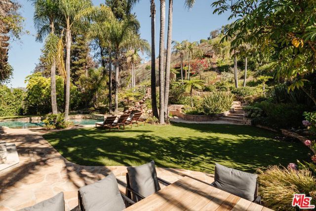 16799 Monte Hermoso Drive, Pacific Palisades (los Angeles), CA 90272