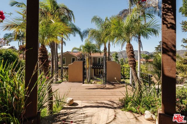 16799 Monte Hermoso Drive, Pacific Palisades (los Angeles), CA 90272