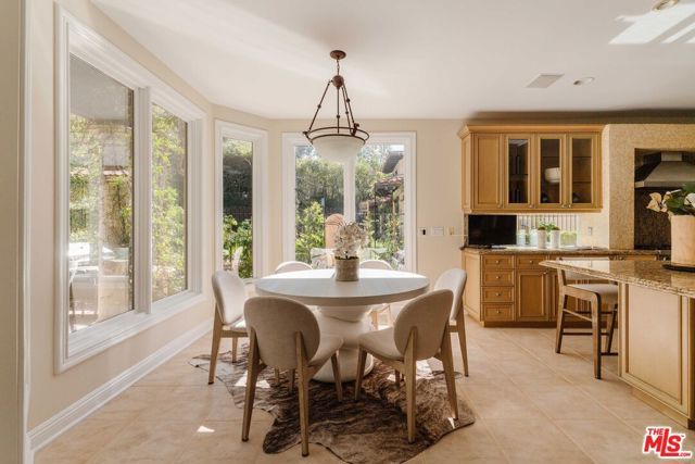 16799 Monte Hermoso Drive, Pacific Palisades (los Angeles), CA 90272