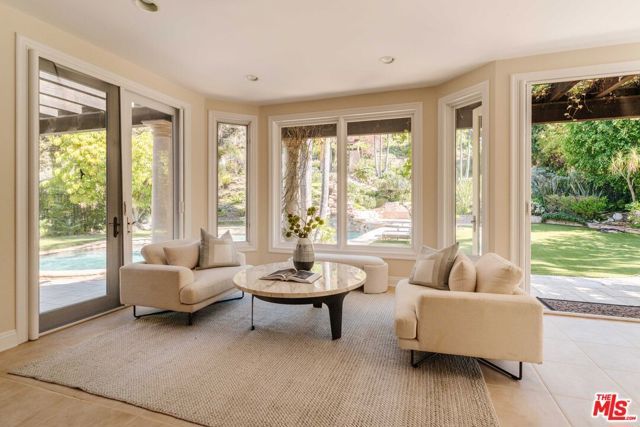 16799 Monte Hermoso Drive, Pacific Palisades (los Angeles), CA 90272