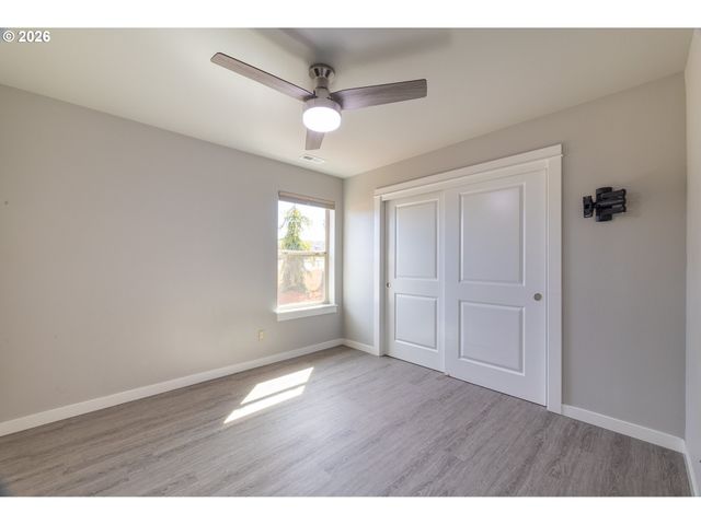 160 BRAXTON Ct, Roseburg, OR 97471