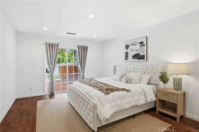 5224 Woodlake, Woodland Hills, CA 91367