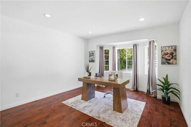5224 Woodlake, Woodland Hills, CA 91367