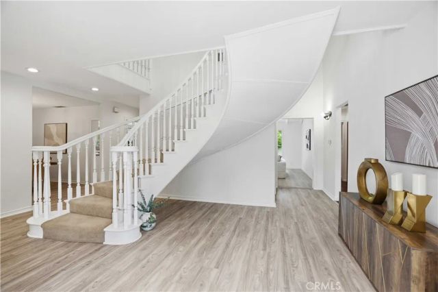 5224 Woodlake, Woodland Hills, CA 91367
