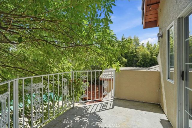 5224 Woodlake, Woodland Hills, CA 91367