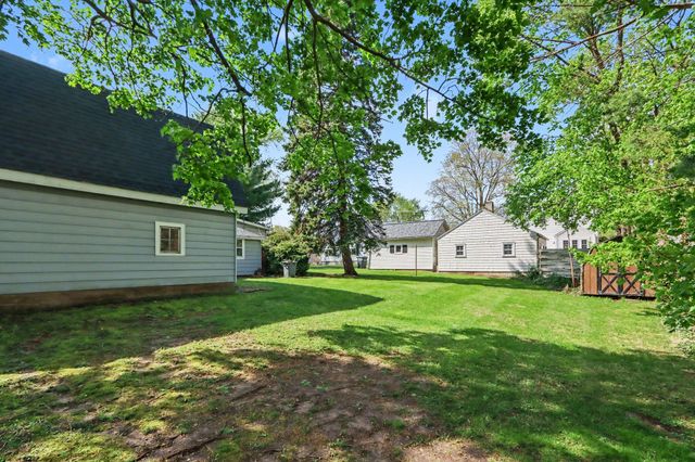 402 S Jefferson Street, Sturgis, MI 49091