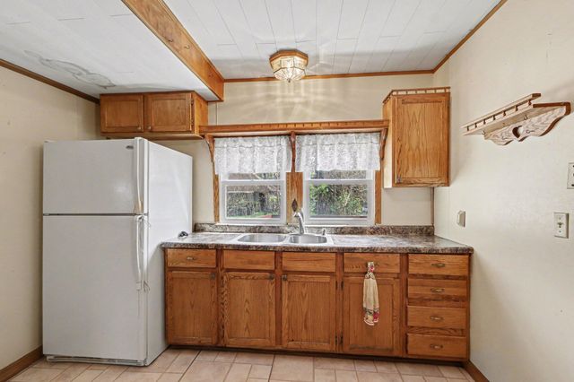 402 S Jefferson Street, Sturgis, MI 49091