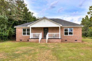 1158 Dewitt Street, Manning, SC 29102