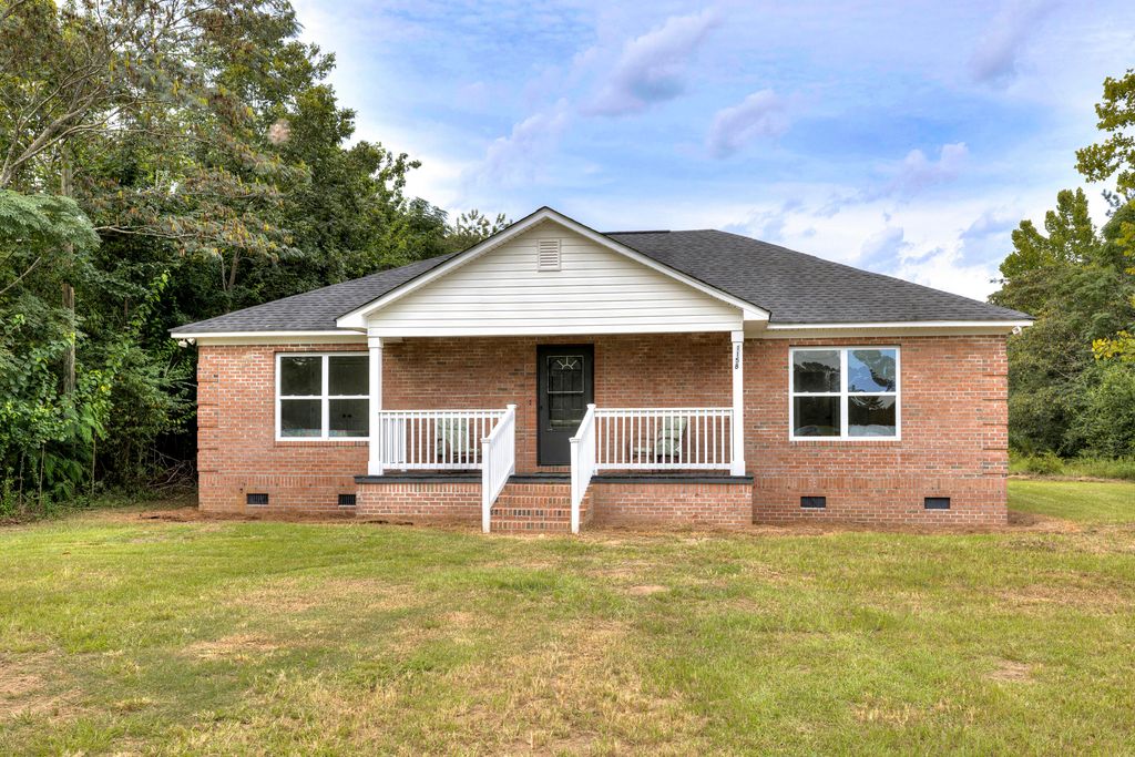 1158 Dewitt Street, Manning, SC 29102