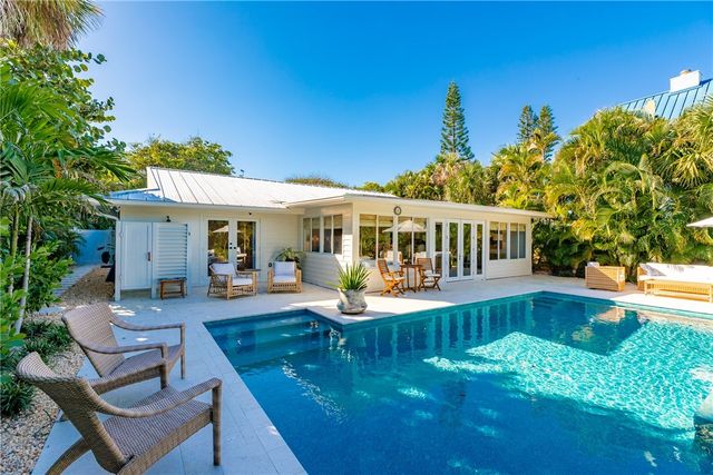 1830 E Sandpiper Road, Vero Beach, FL 32963