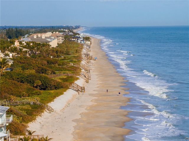 1830 E Sandpiper Road, Vero Beach, FL 32963