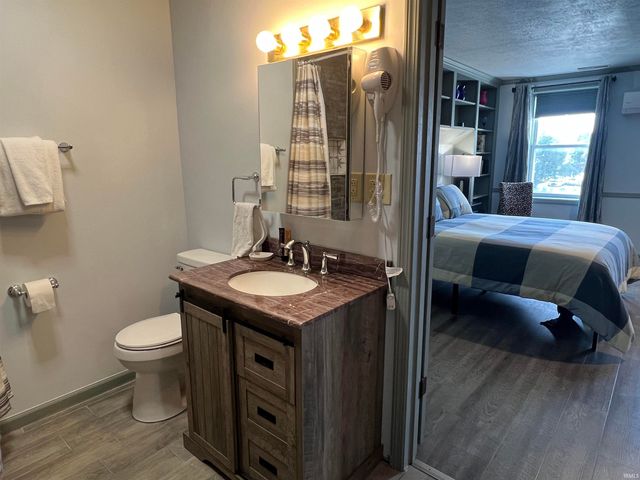 128 W Walnut, Kokomo, IN 46901