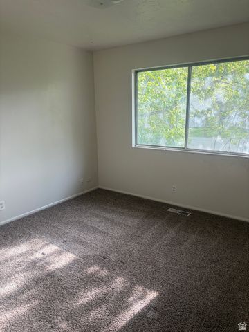 759 S PITFORD DR, Centerville, UT 84014