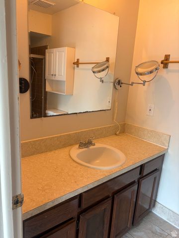 759 S PITFORD DR, Centerville, UT 84014