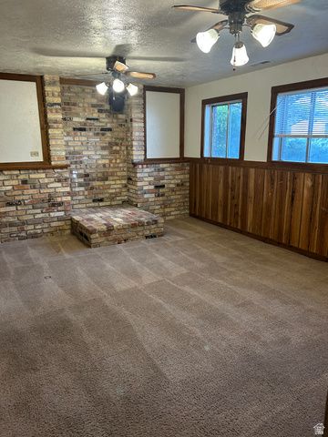 759 S PITFORD DR, Centerville, UT 84014
