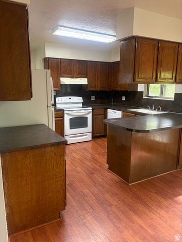 759 S PITFORD DR, Centerville, UT 84014