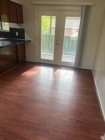 759 S PITFORD DR, Centerville, UT 84014