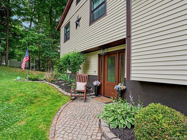 47 Martin Road, Hopewell Junction, NY 12533