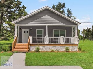 34 Pear Street, Ludowici, GA 31316