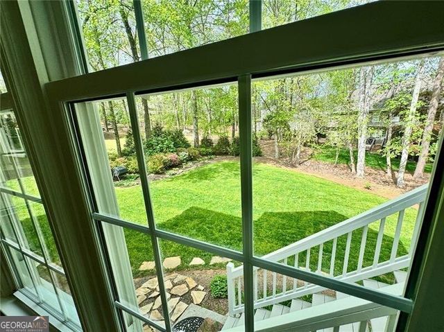 944 Bramble Oak Court, Powder Springs, GA 30127