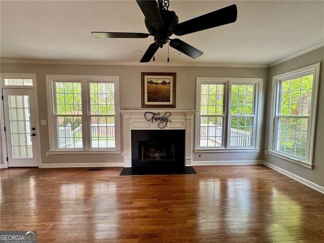 944 Bramble Oak Court, Powder Springs, GA 30127