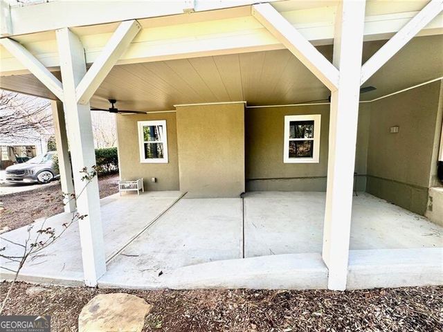 944 Bramble Oak Court, Powder Springs, GA 30127