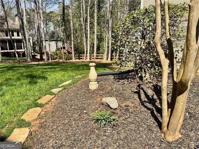 944 Bramble Oak Court, Powder Springs, GA 30127