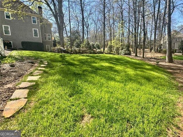 944 Bramble Oak Court, Powder Springs, GA 30127