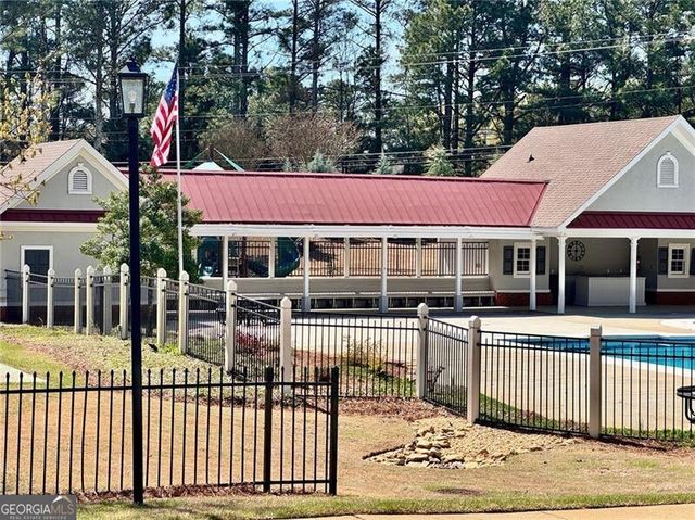 944 Bramble Oak Court, Powder Springs, GA 30127