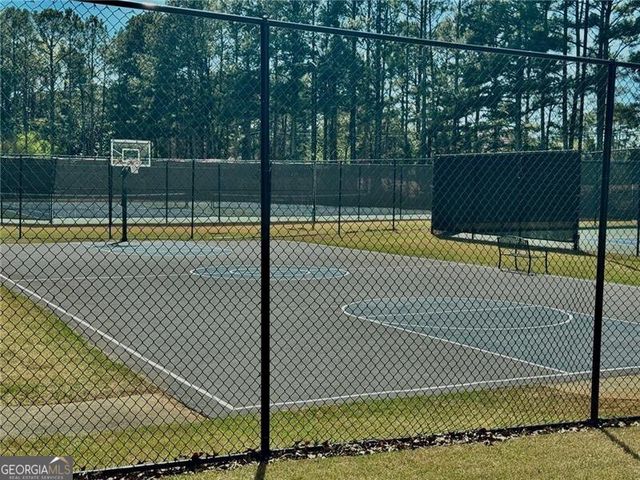 944 Bramble Oak Court, Powder Springs, GA 30127