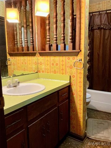 218 Dogwood Drive, Millbrook, AL 36054