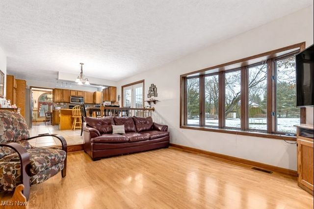 2543 Shadow Lane, Clinton, OH 44216