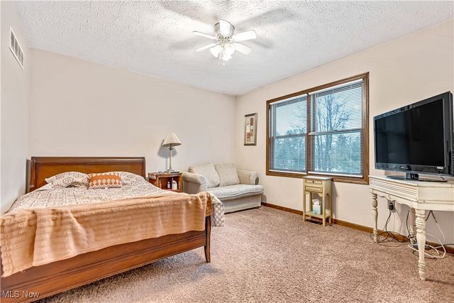 2543 Shadow Lane, Clinton, OH 44216