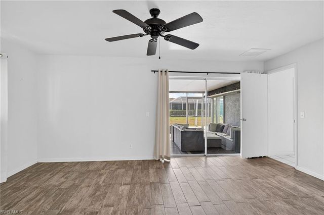 918 SE 35th ST, Cape Coral, FL 33904