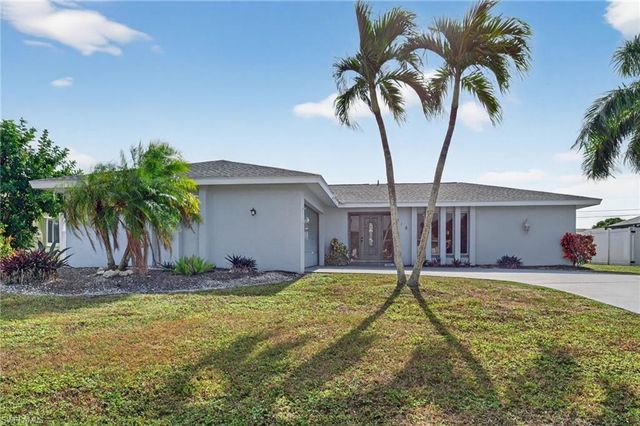 918 SE 35th ST, Cape Coral, FL 33904