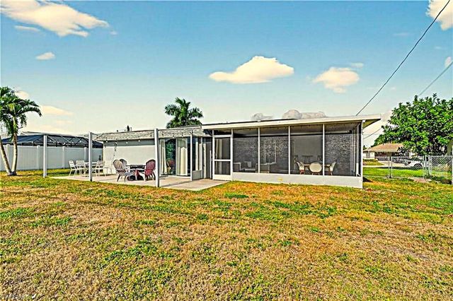 918 SE 35th ST, Cape Coral, FL 33904