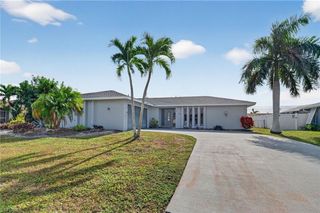 918 SE 35th ST, Cape Coral, FL 33904