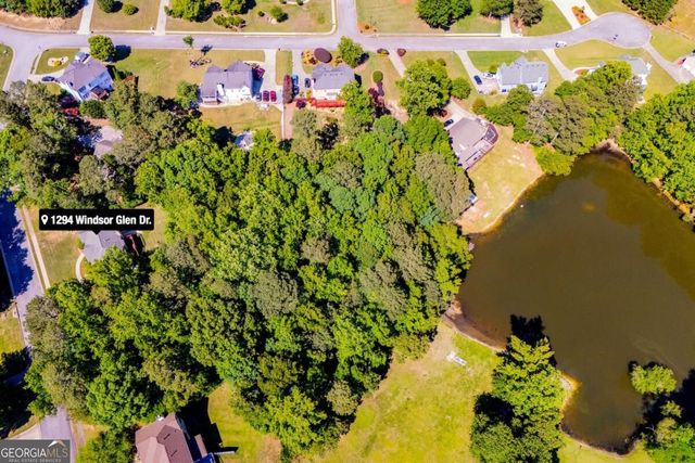 1294 Windsor Glen Drive, Douglasville, GA 30134