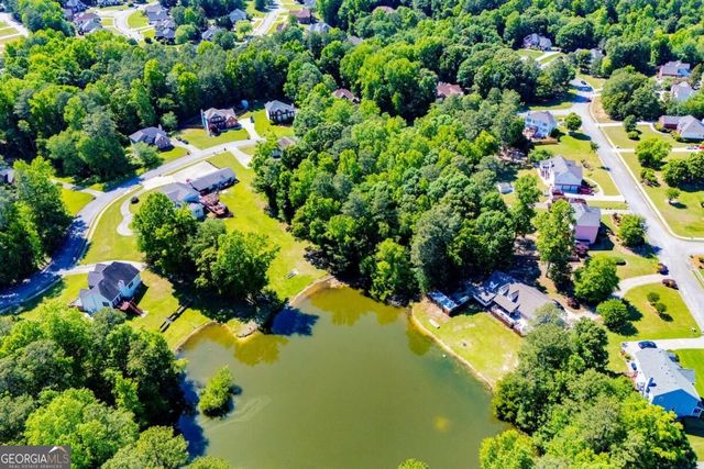 1294 Windsor Glen Drive, Douglasville, GA 30134