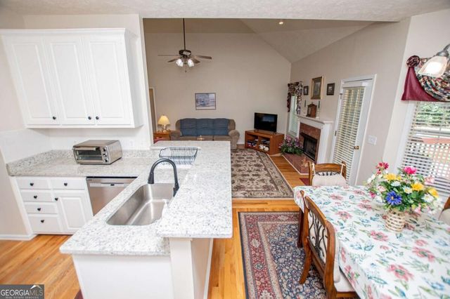 1294 Windsor Glen Drive, Douglasville, GA 30134