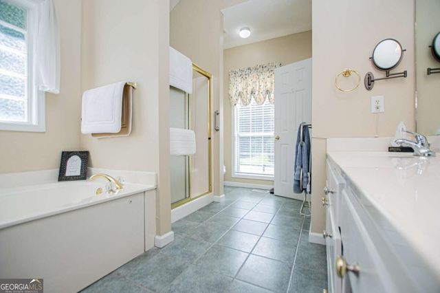 1294 Windsor Glen Drive, Douglasville, GA 30134