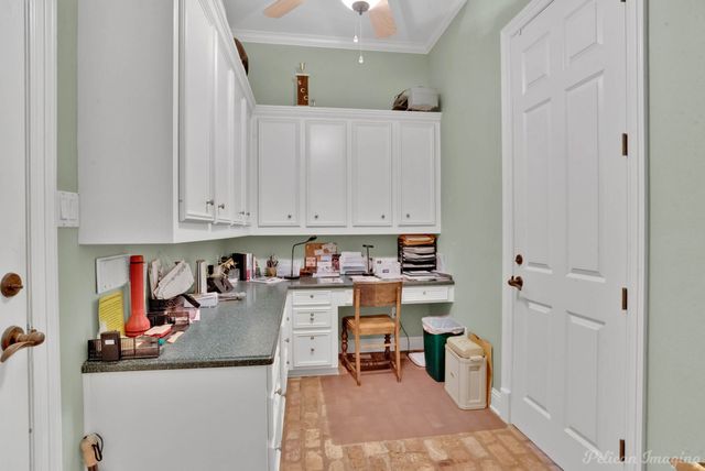 1330 Forest Creek Drive, Shreveport, LA 71115