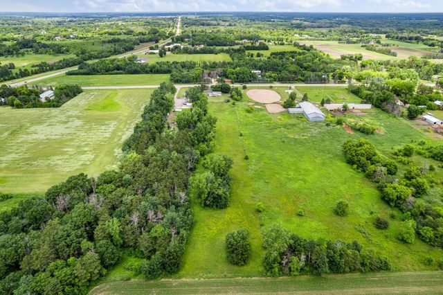 6311 170th Street N, Hugo, MN 55038