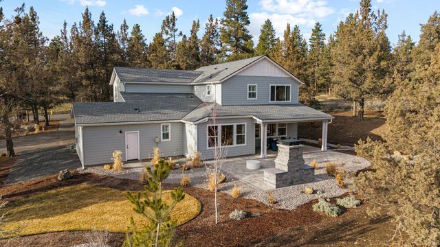 5722 Engleman Spruce Way, Klamath Falls, OR 97601