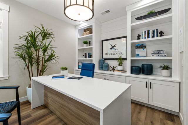 5722 Engleman Spruce Way, Klamath Falls, OR 97601