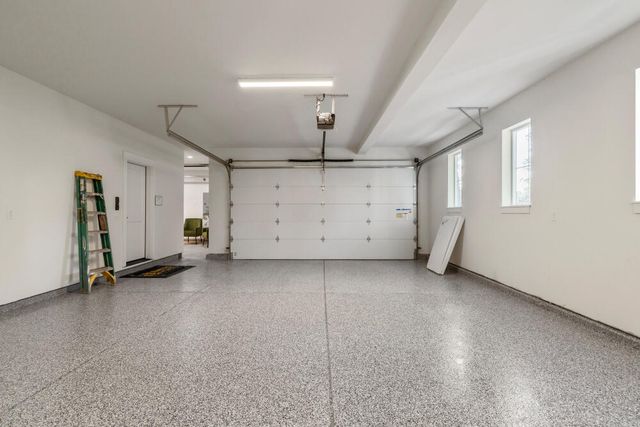 5722 Engleman Spruce Way, Klamath Falls, OR 97601