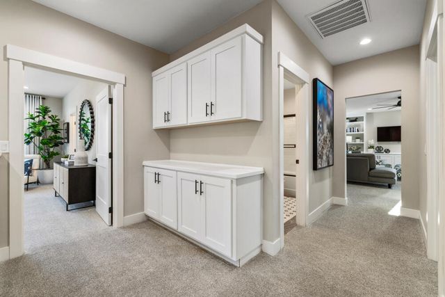 5722 Engleman Spruce Way, Klamath Falls, OR 97601